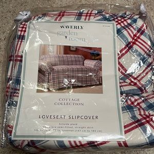 Waverly "Garden Room" Loveseat slipcover NWT in original package!